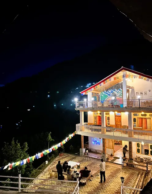 The Outpost - Hallan Valley, Manali - Boutique Stay & Cafe - Image 1