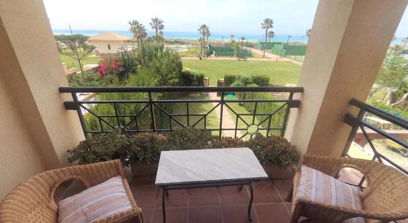 Casa En Primera Linea De Playa - Image 1