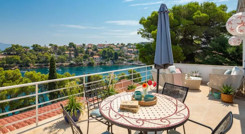 Holiday Home Dora - Image 1