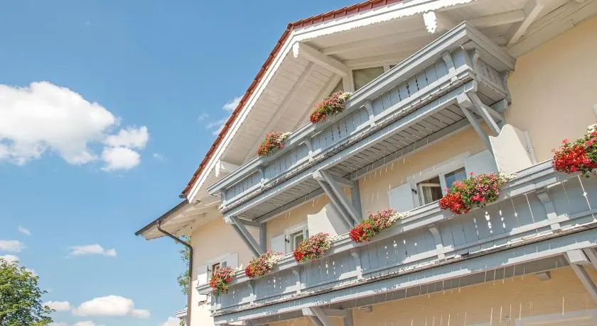 Hotel Garni Alpenblick - Image 1