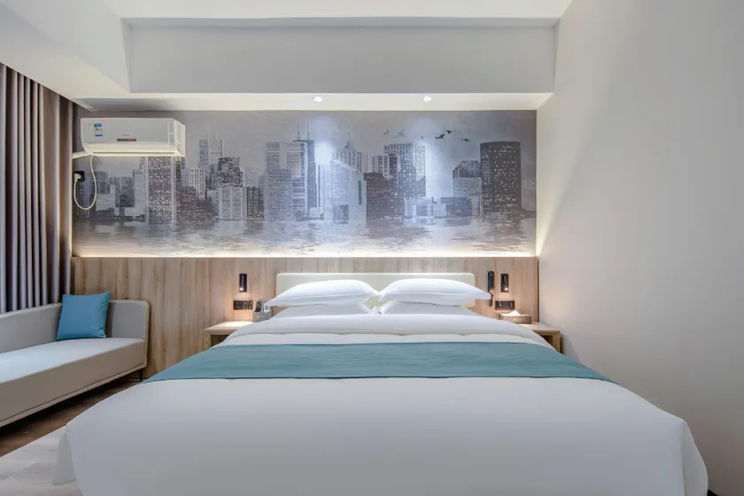 Yixi Hotel (Yulin Culture Square store) - Image 1