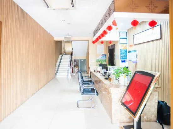 Phoenix City Hotel - Image 1