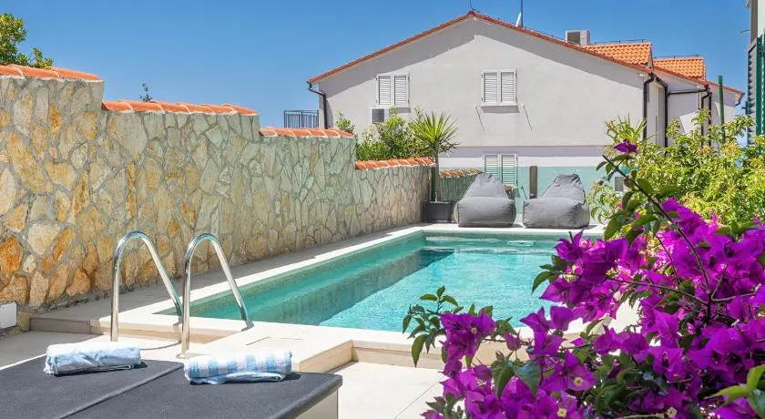 Apartment Amos with Private Pool - Image 1