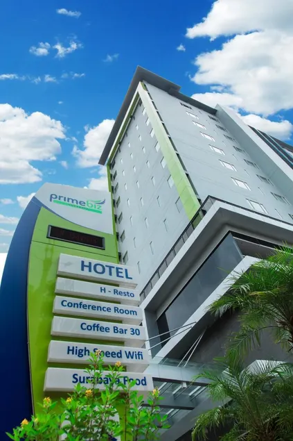 PrimeBiz Hotel Surabaya - Image 1