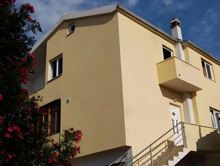 Apartments & Rooms Alagić - Image 1