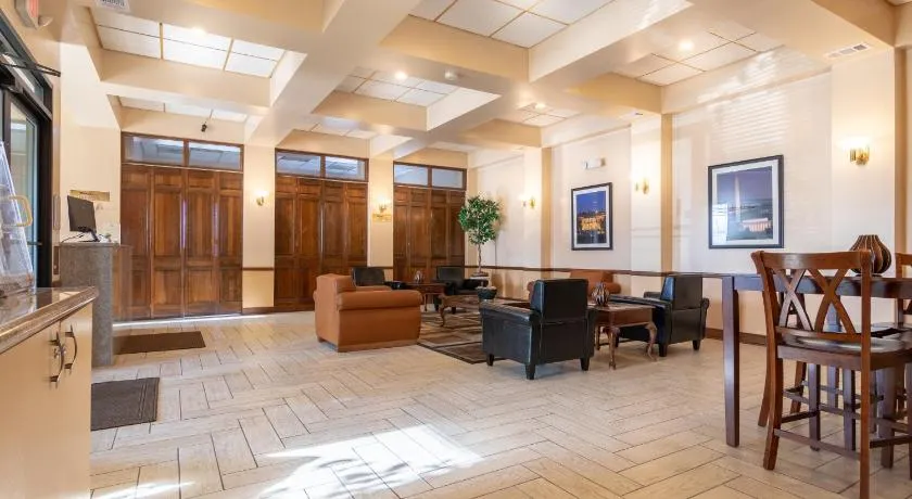 Master Suites Hotel - Image 1