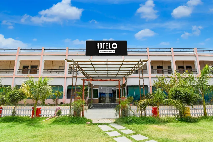 Hotel O Rajaram Singh Blessing Garden And Hotel - Image 1