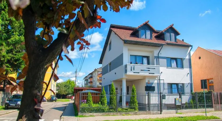 Vila Roza - Image 1