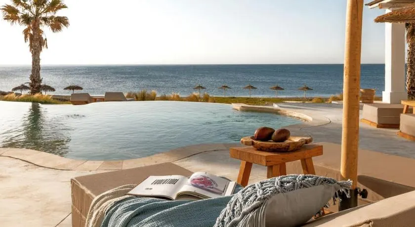 Beachfront Villa Crystalia - Image 1