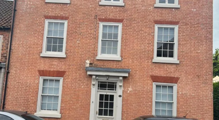 Swan House - 5 x Executive Apartments - Central Bawtry - Image 1