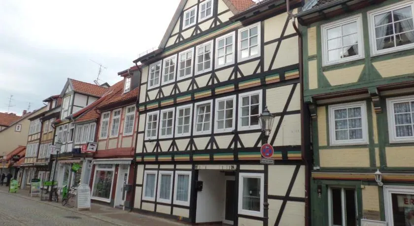 Hotel zur Altstadt - Image 1