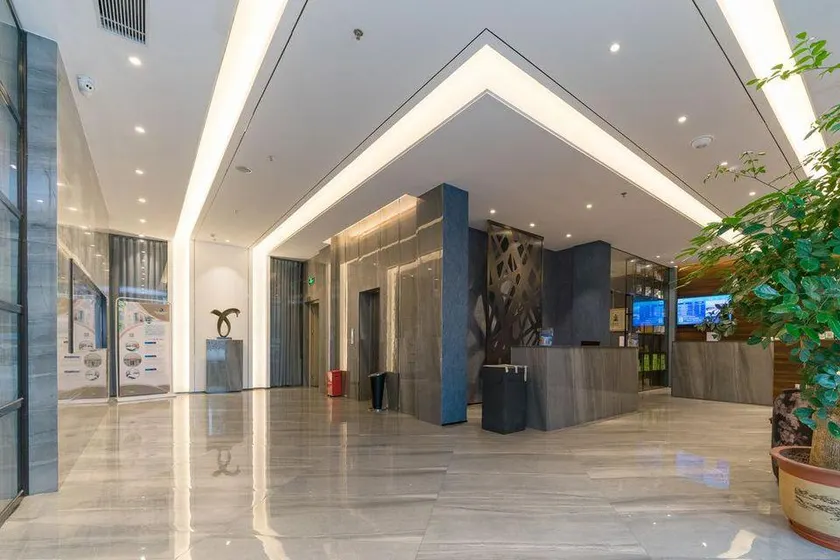 Nice Hotel - Image 1
