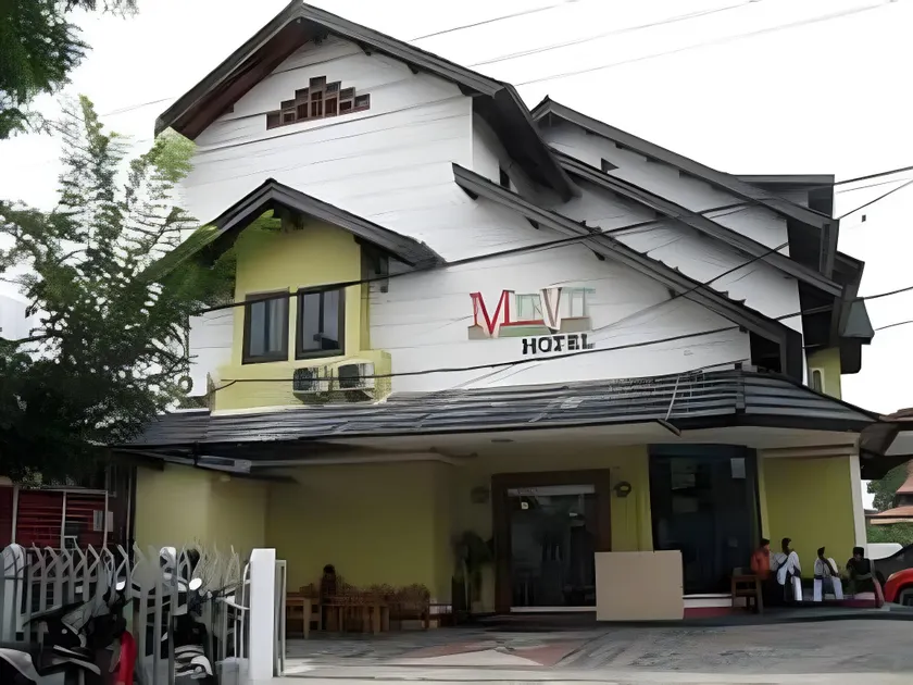 Mervit Hotel - Image 1