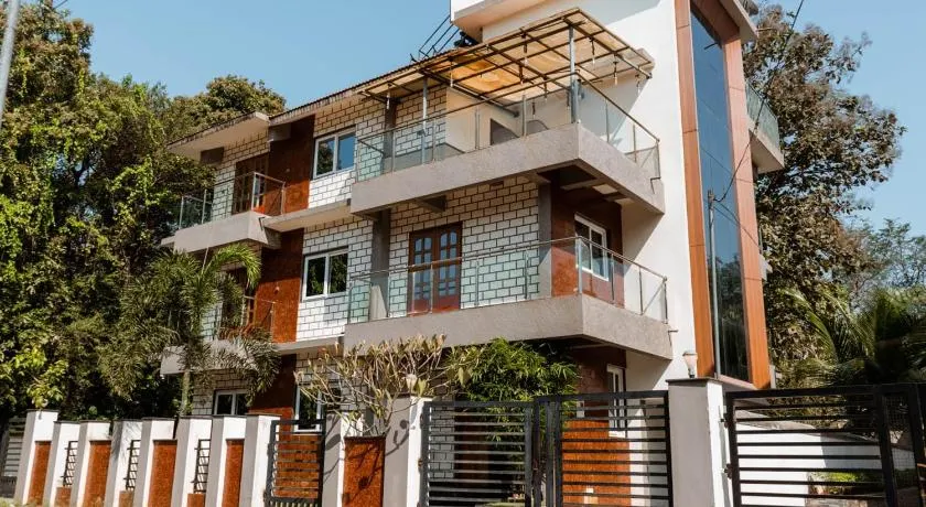 Nature's Villa with Private Pool - Image 1