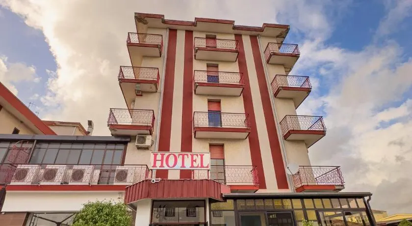 HOTEL 1+1 di C.Costabile & f.lli - Image 1