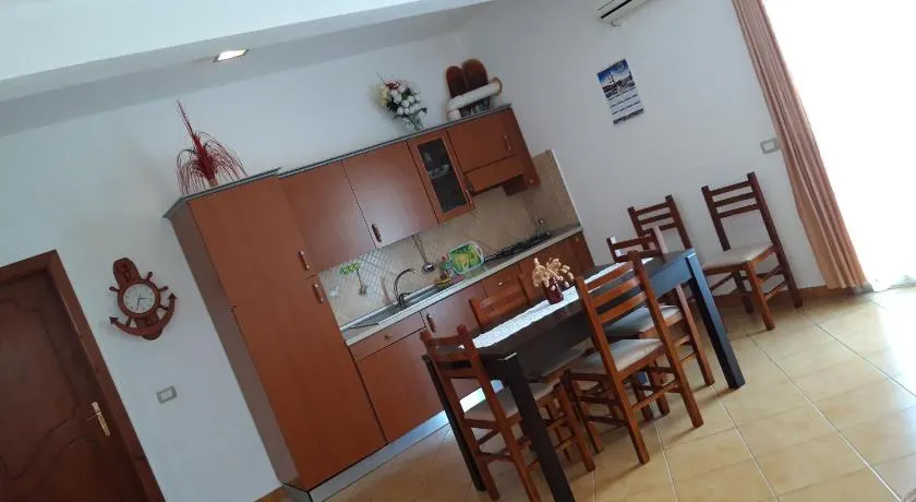 Apartament Gloria&Mitati - Image 1