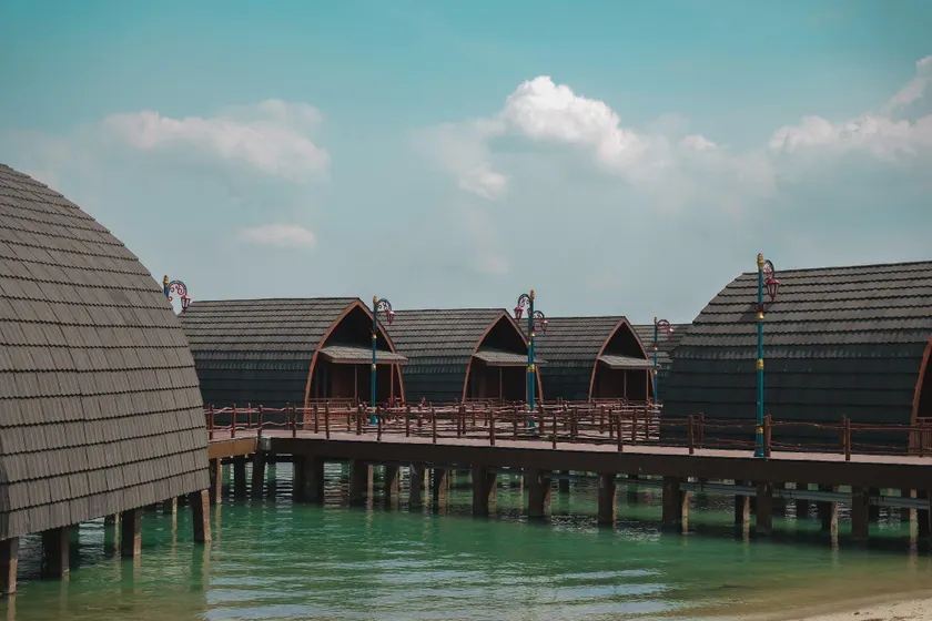 PULAU LIMA Resort - Image 1