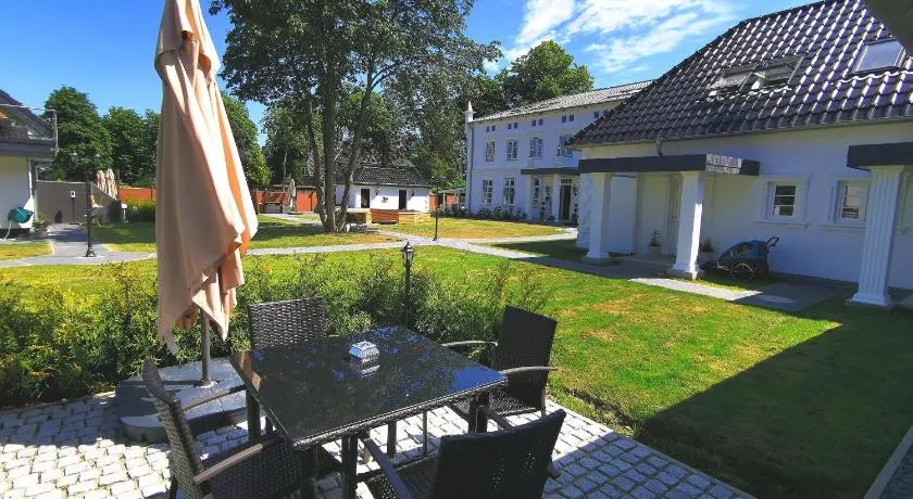 Kavaliershaus Henriettenhof - Image 1