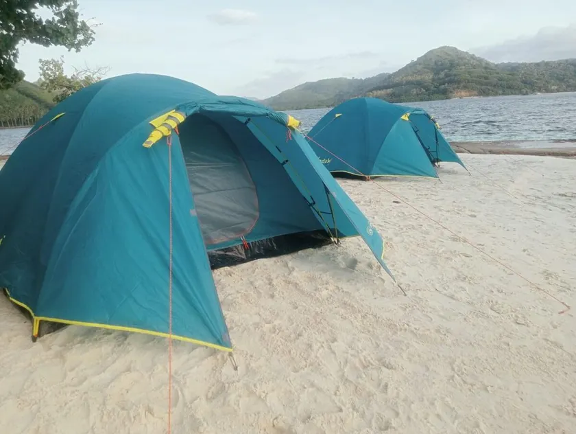 Gili Camp X - Kedis Island - Image 1