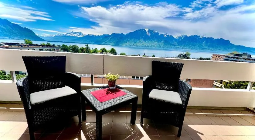 Spacious Apartment amazing View 35 - Image 1