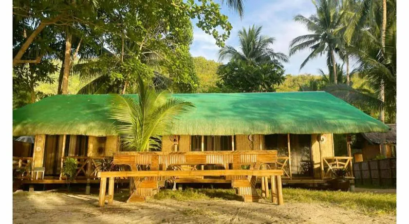Ocam Ocam Bayside Lodge - Image 1