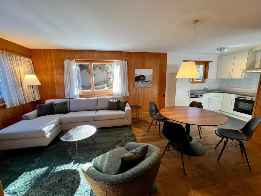 Alpine chalet at 1600m altitude - Image 1