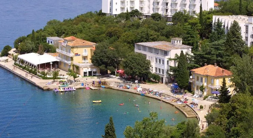 Hotel Adriatic - Image 1