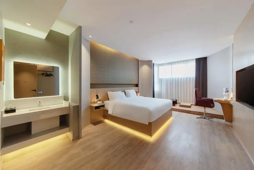 Kaibin International Hotel Jingdezhen - Image 1