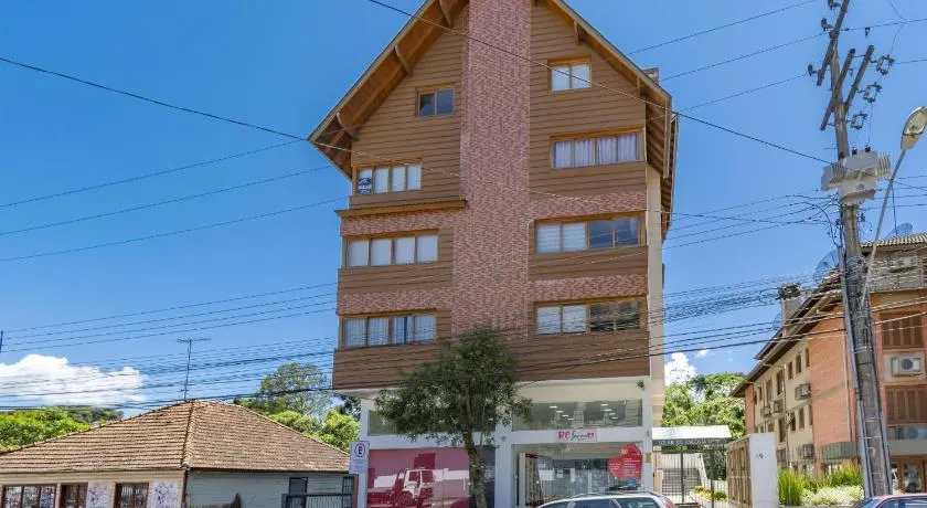 Rosa Edifício Solar da Encosta - Image 1