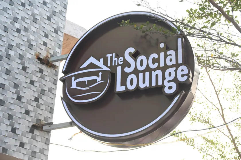 THE SOCIAL LOUNGE - Image 1