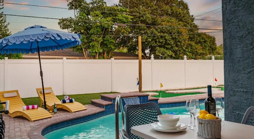 Heated Pool Villa Clearwater Beach - Image 1
