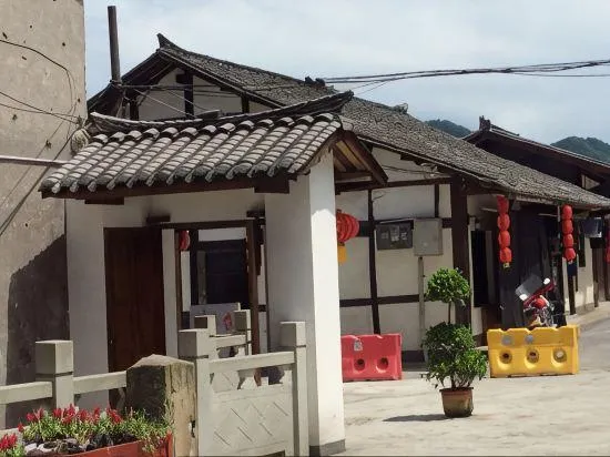 Shiquantang Hotel - Image 1