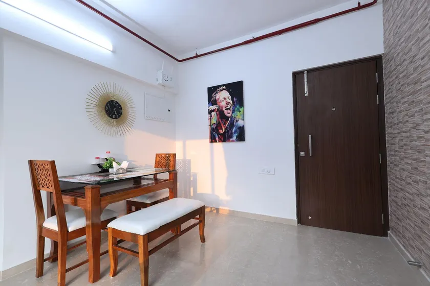 Luxury 3 BHK HomeSuite Malad - Image 1