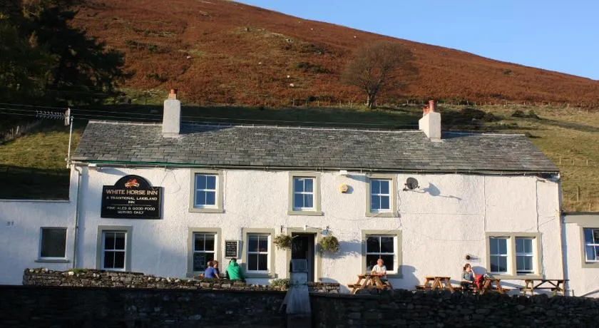 The White Horse Inn Bunkhouse - Image 1