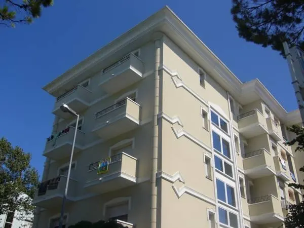 Hotel Moresco Riccione - Piscina Beach Village - Image 1