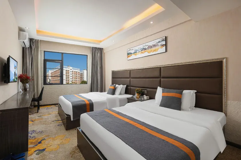 Kunming City Airlines Hotel (Yunnan University of Finance and Economics) - Image 1