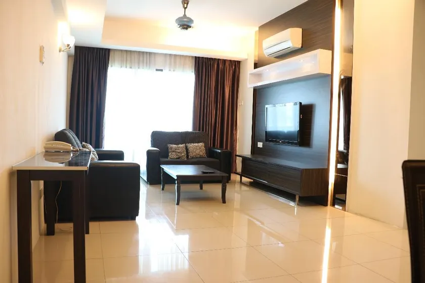 Kinta Riverfront Apartment, Jalan Lim Bo Seng Ipoh - Image 1