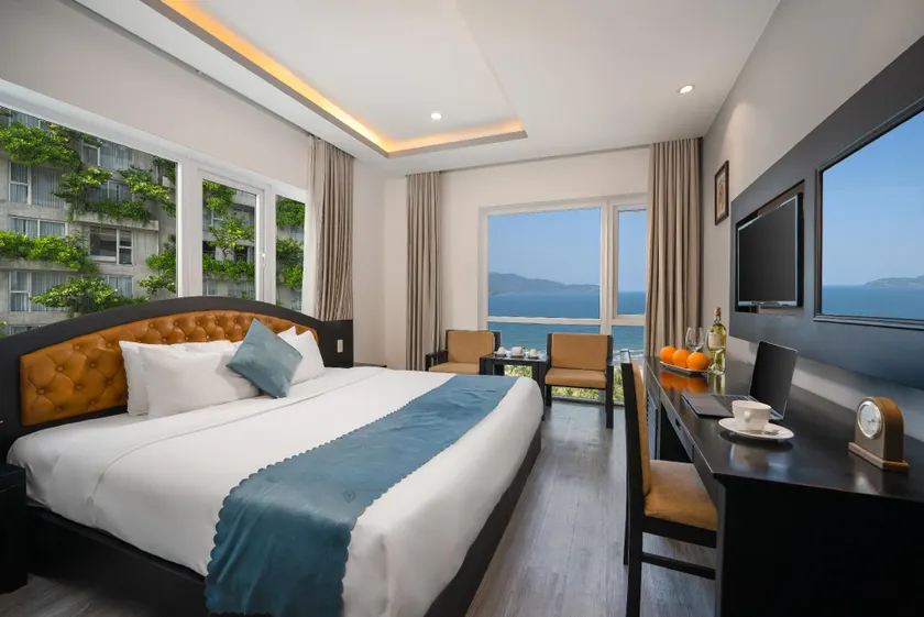 Chill Place Hotel - Image 1