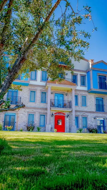 Cunda Nisa Otel - Image 1