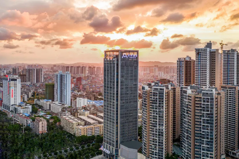 Atour Hotel Nanning Railway Station North Lake - Image 1