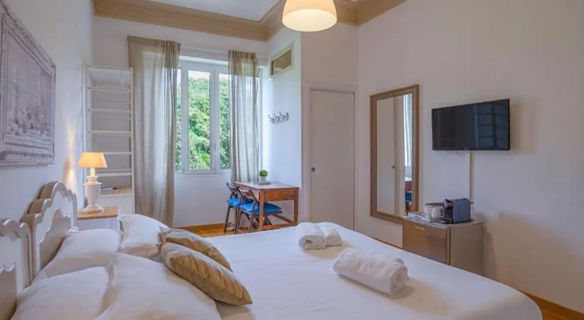 Le Suites di Tevere Home - Image 1