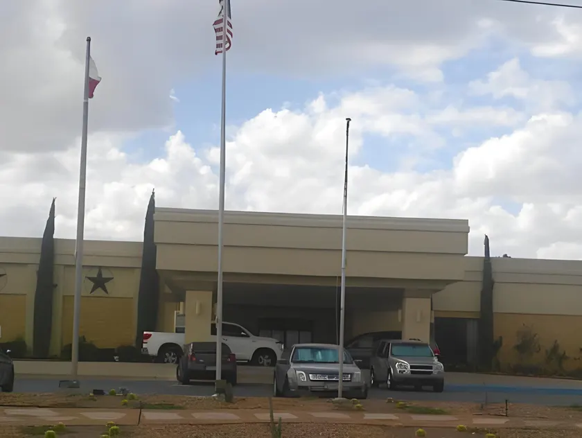 Grand Texan Hotel and Convention Center - Image 1