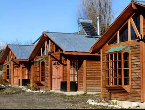 Apart Hotel y Cabañas Valle Exploradores - Image 1