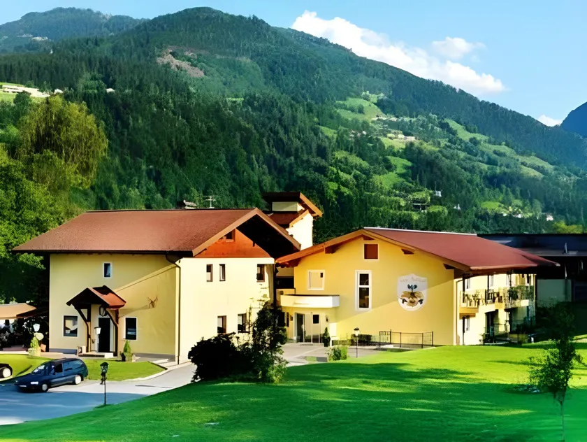 Hotel Hubertus - Image 1