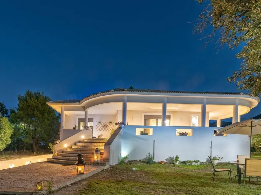 Elaia Villa - Image 1