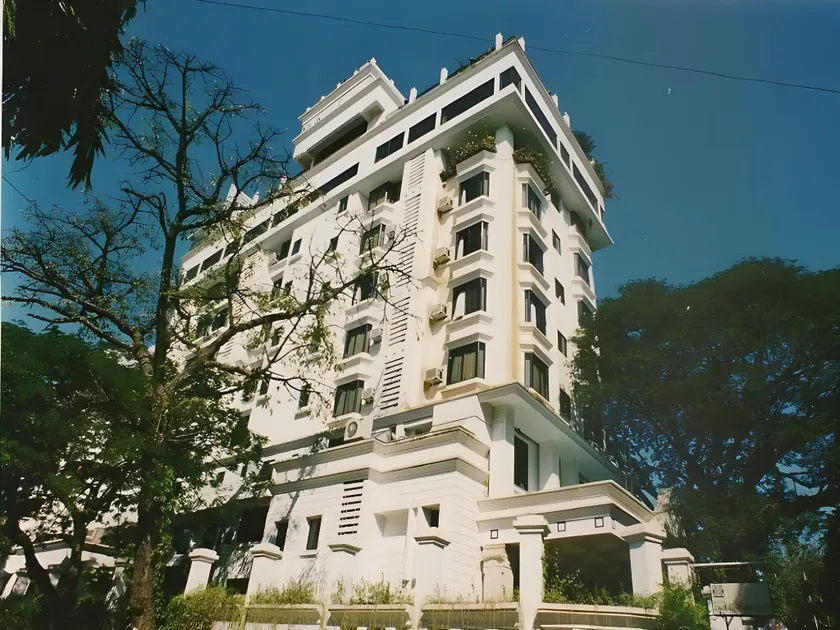 Hotel Karl Residency - Image 1