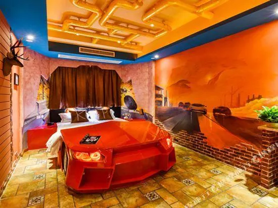 Guangan Linshui Fengge Fashion Hotel - Image 1