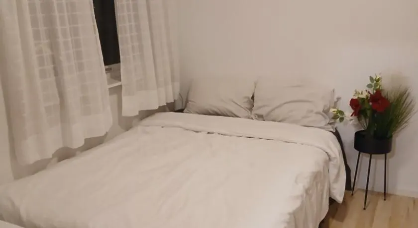 Cozy Double Room I - Near Beaches, Norway Cup & Tons of Rock - Image 1