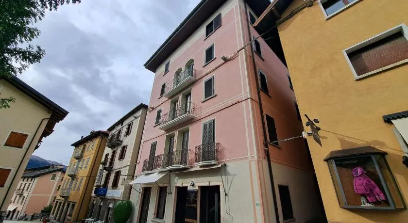 OLD VILLAGE Apartment - Image 1