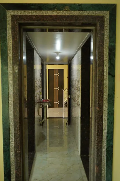 Shree Narayana Palace - Image 1